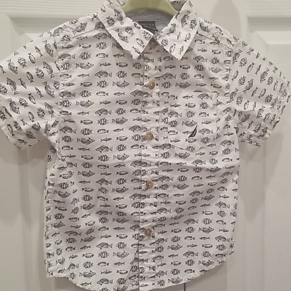 Nautica short sleeve shirt
